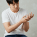 손등 저림